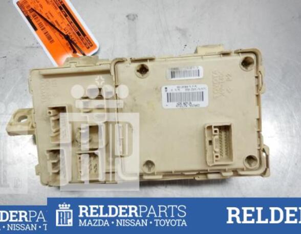 Fuse Box TOYOTA COROLLA Verso (ZER_, ZZE12_, R1_)