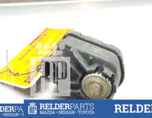 Stellmotor Scheinwerfer rechts Toyota RAV 4 II A2 3722132045 P5668578