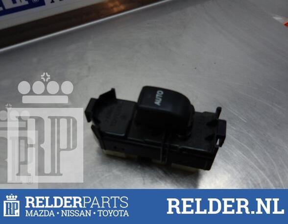 Schalter für Fensterheber Toyota Corolla Kombi E12 8403012010 P5720740