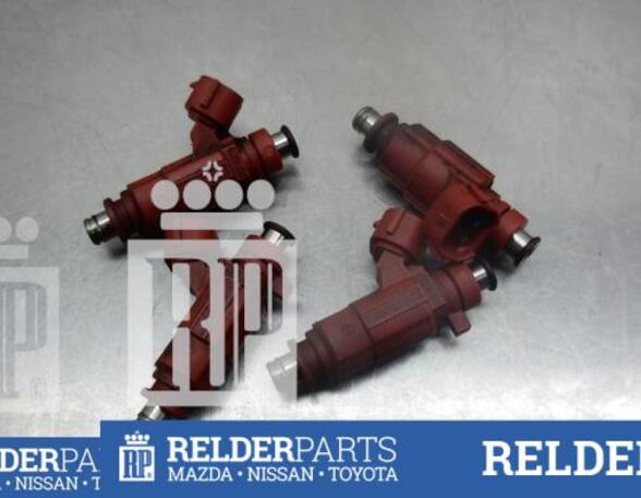 Injector Nozzle NISSAN PRIMERA Hatchback (P12)