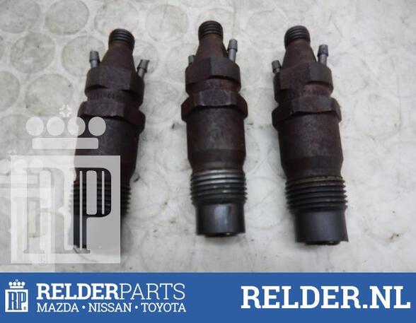 Injector Nozzle NISSAN PRIMERA Traveller (WP11)