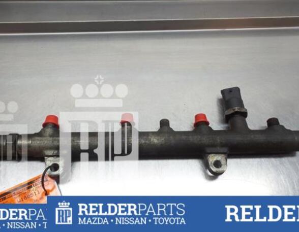 Petrol Fuel Rail NISSAN PRIMERA Hatchback (P12)