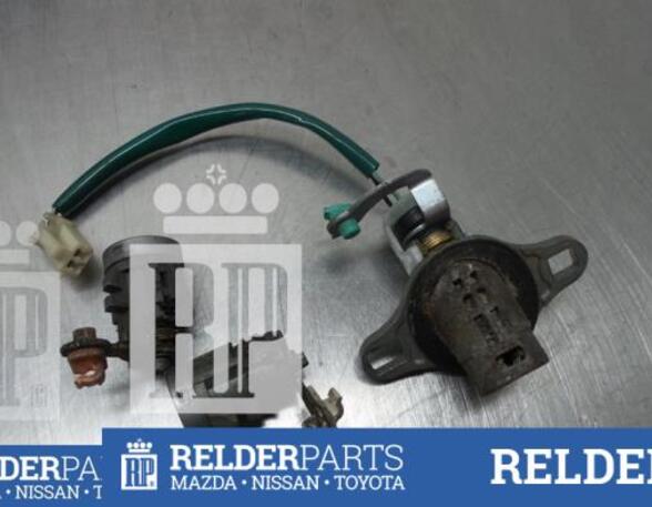 Steuergerät Motor Mazda Premacy CP RF4W18881C P5696797