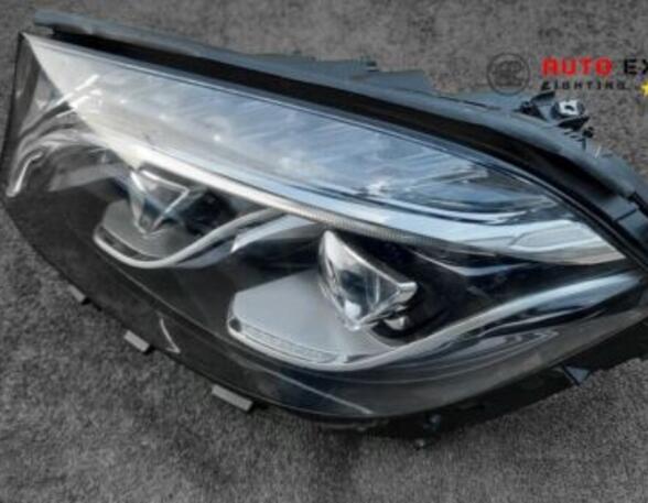 Headlights MERCEDES-BENZ /8 (W114) A1668202300 