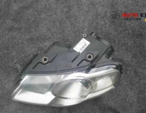 Headlights VW 1500,1600 (31) 1EL247014 