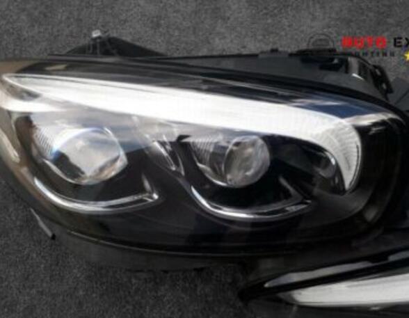 Headlights MERCEDES-BENZ /8 (W114) A2319069800 - A2319069700