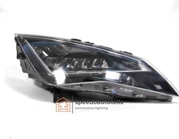 Headlights SEAT 133 (--) 5F1941008B