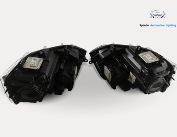 Headlights VW 1500,1600 (31) 7E5941015-7E5941016