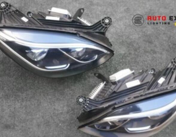 Headlights MERCEDES-BENZ  /8 (W114)  A1729063701 + A1729063601