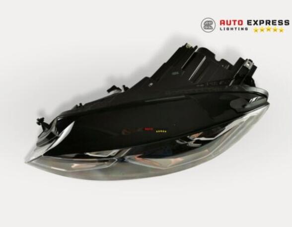 Headlights VW 1500,1600 (31) 5G1941081