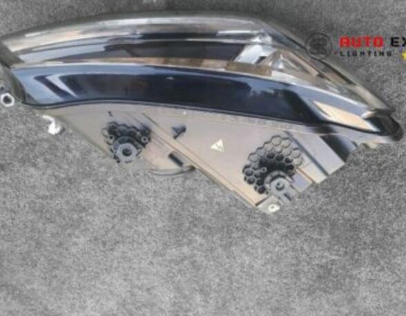 Headlights VW 1500,1600 (31) 1EL01228610