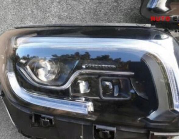 Headlights MERCEDES-BENZ /8 (W114) A2479069701+A2479069601