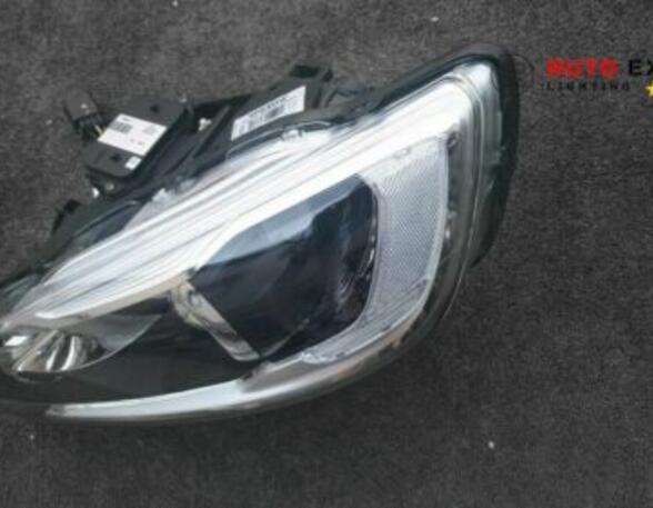 Headlights VOLVO 140 (142, 144) 31698818 