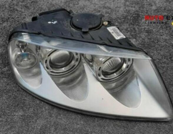 Headlights VW 1500,1600 (31) 89307851 