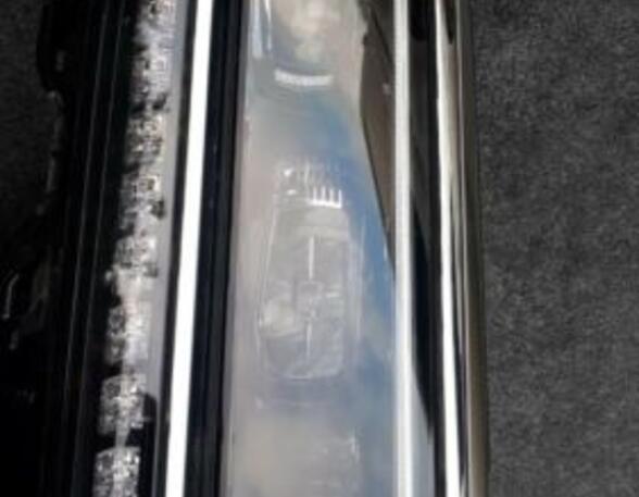 Headlights VW 1500,1600 (31) 5NN941082 