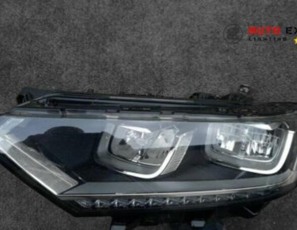 Headlights VW 1500,1600 (31) 3G1941036C 