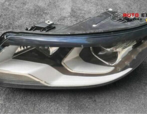 Headlights VW 1500,1600 (31) 5N1941751 