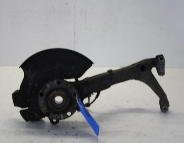 Stub Axle VW PASSAT (3B3)