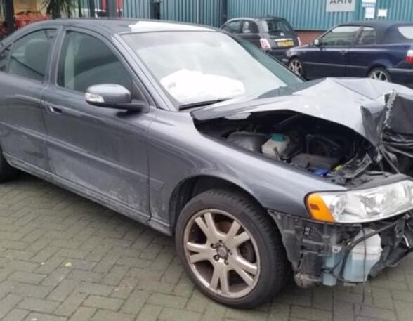 Achsschenkel rechts vorne Volvo S60  XXXXX P10264603