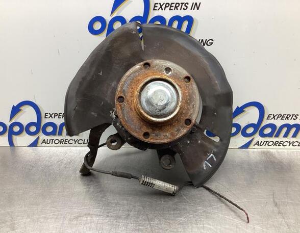 Stub Axle BMW 7 (E38)