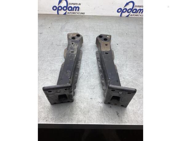 Front Axle Bracket FIAT 500 (312_), FIAT 500 C (312_), ABARTH 500 / 595 / 695 (312_), ABARTH 500C / 595C / 695C (312_)