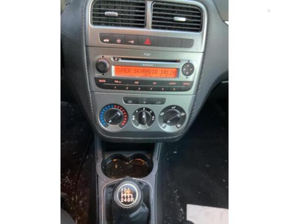 CD-Radio FIAT GRANDE PUNTO (199_), FIAT PUNTO EVO (199_), ABARTH GRANDE PUNTO, ABARTH PUNTO (199_)