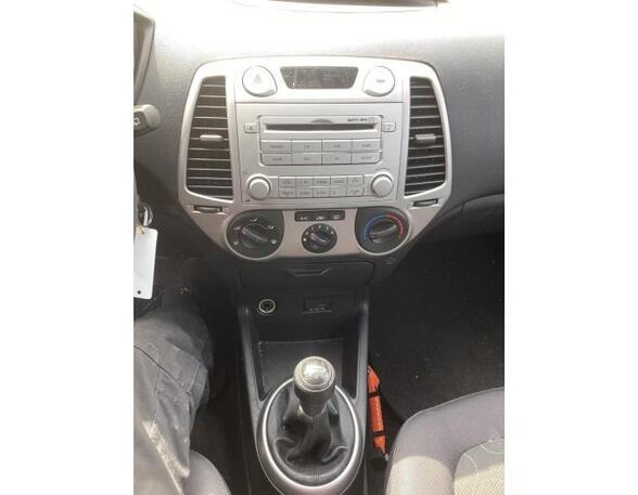 CD-Radio Hyundai i20 PB 961001J202 P21050097