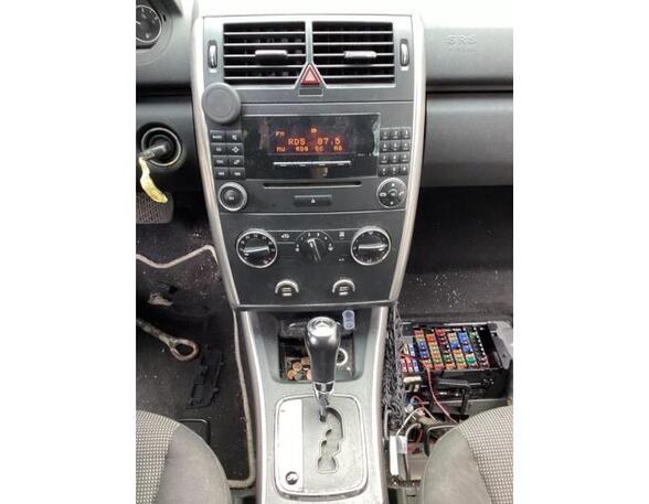 Radio MERCEDES-BENZ A-CLASS (W169)