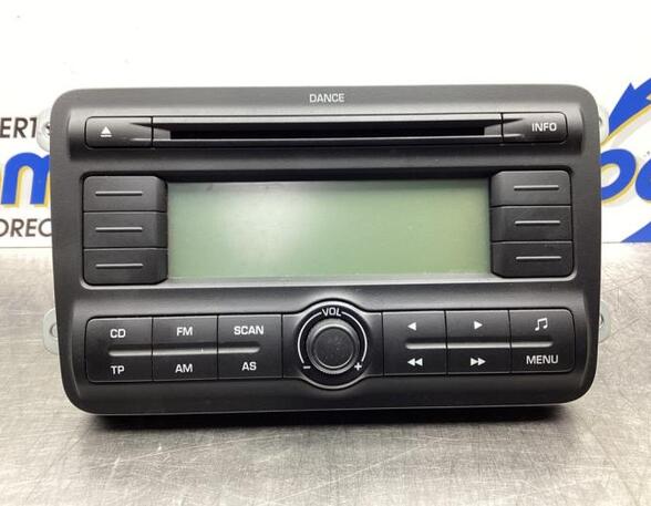 
Radio Skoda Fabia II Kombi 545 5J0035161A P17685666
