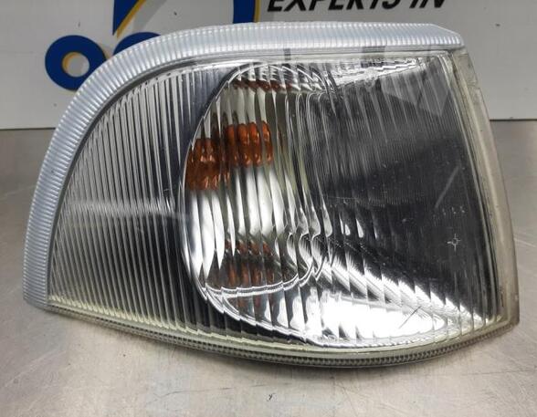 Direction Indicator Lamp VOLVO V40 Estate (645)