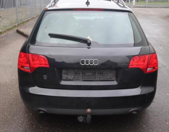 Rückleuchte rechts Audi A4 Avant 8E, B7 8E9945096E P15018953