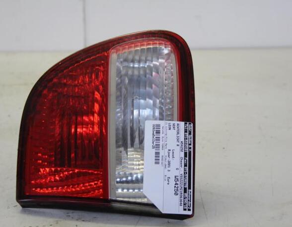 Combination Rearlight SEAT LEON (1M1)