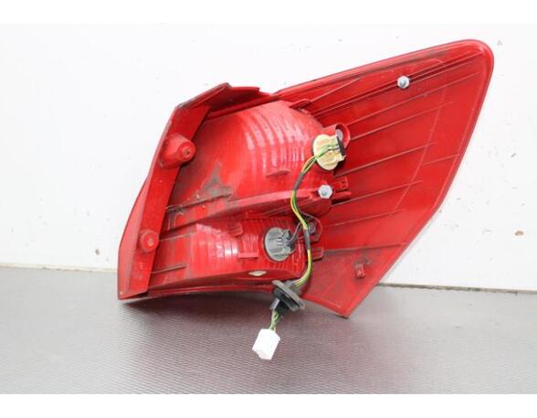 Combination Rearlight KIA VENGA (YN)