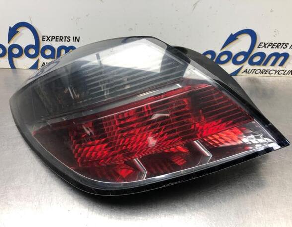 Combination Rearlight OPEL ASTRA H GTC (A04)