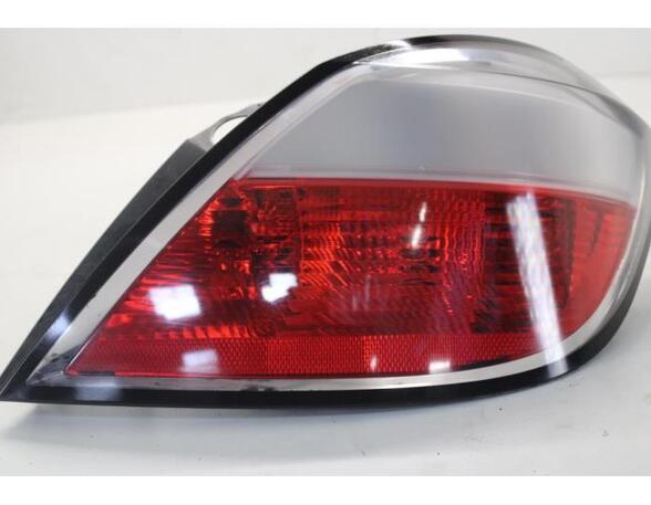 Combination Rearlight OPEL ASTRA H (A04)