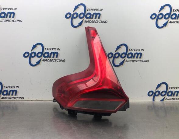 Combination Rearlight VOLVO V40 Hatchback (525, 526), VOLVO V40 Cross Country (526)