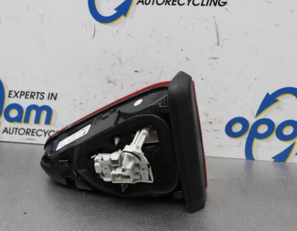 Combination Rearlight VW TOURAN (5T1)