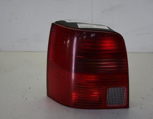 Combination Rearlight VW PASSAT Variant (3B5)