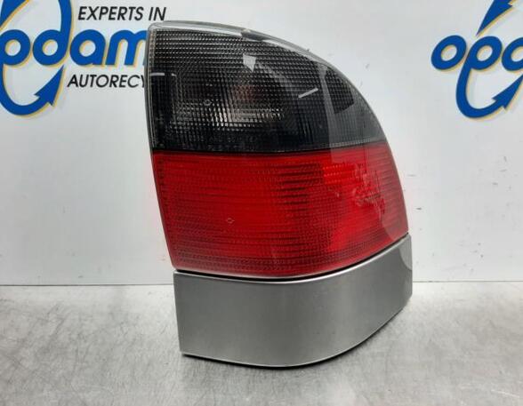 Combination Rearlight SAAB 9-5 Estate (YS3E)