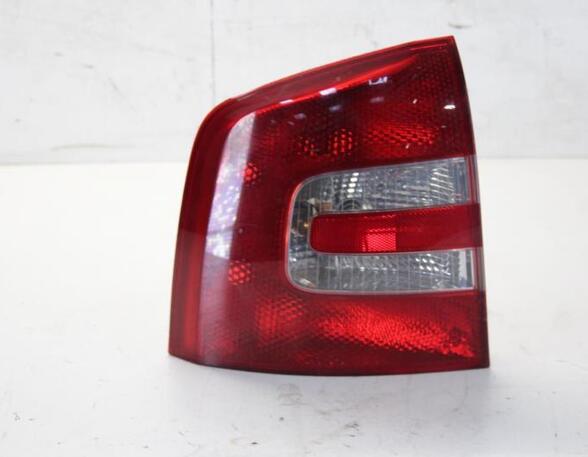 Combination Rearlight SKODA OCTAVIA II Combi (1Z5)