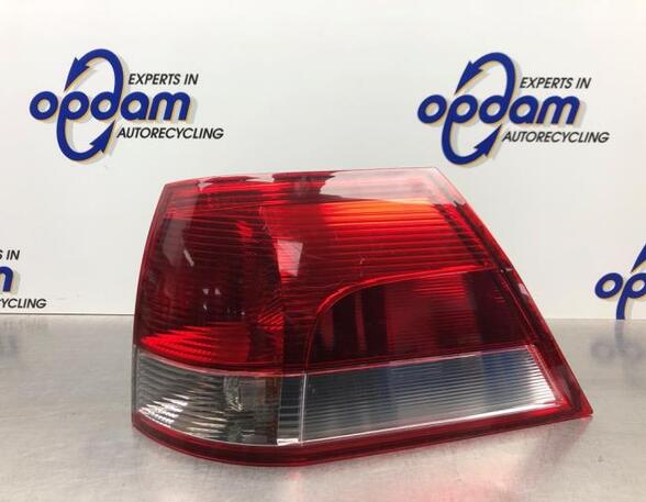 Combination Rearlight OPEL VECTRA C Estate (Z02)