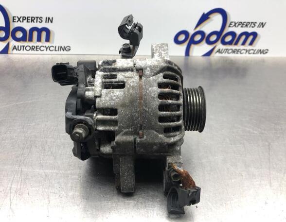 Dynamo (Alternator) TOYOTA YARIS (_P9_)