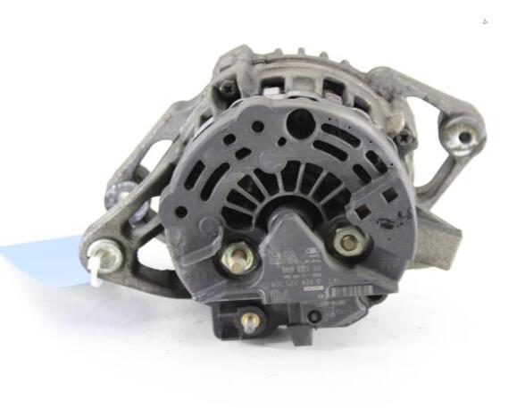 Dynamo (Alternator) OPEL ZAFIRA A MPV (T98)