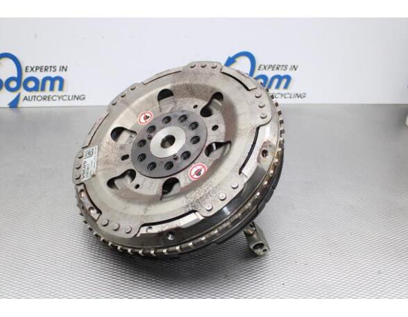 Dynamo (Alternator) VOLVO XC90 II (256)