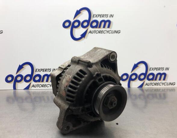 Dynamo (Alternator) TOYOTA STARLET (_P9_)