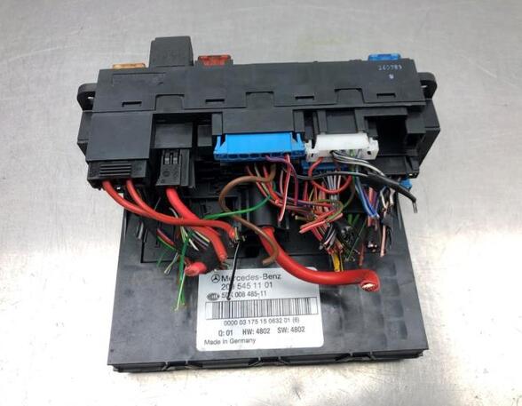 Fuse Box MERCEDES-BENZ CLK Convertible (A209)