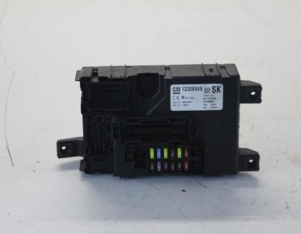 Fuse Box OPEL CORSA D (S07)