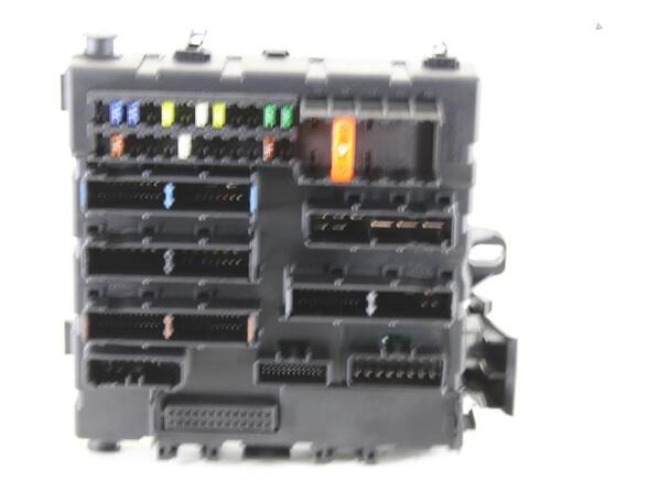 Fuse Box OPEL VECTRA C (Z02), OPEL VECTRA C GTS (Z02)