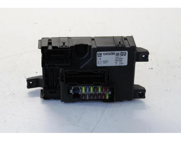 Fuse Box OPEL CORSA D (S07)