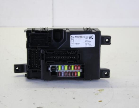 Fuse Box OPEL CORSA D (S07)